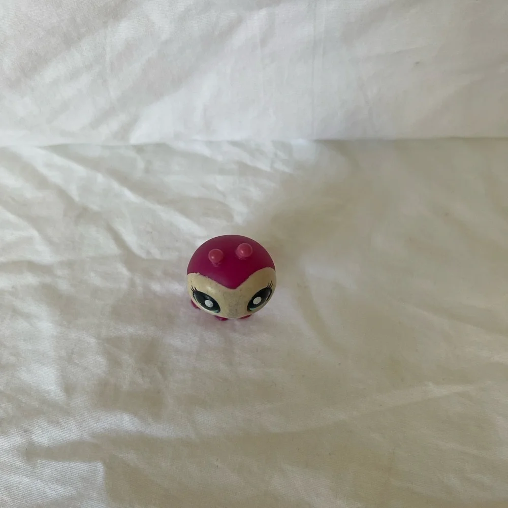 Littlest Pet Shop Turtle Green With Blue Eyes Postcard 1009 Lps